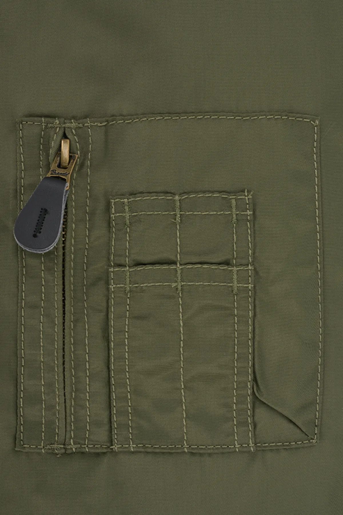 Clearance CWU Hooded Jacket - Talvitakki, oliivi Takit