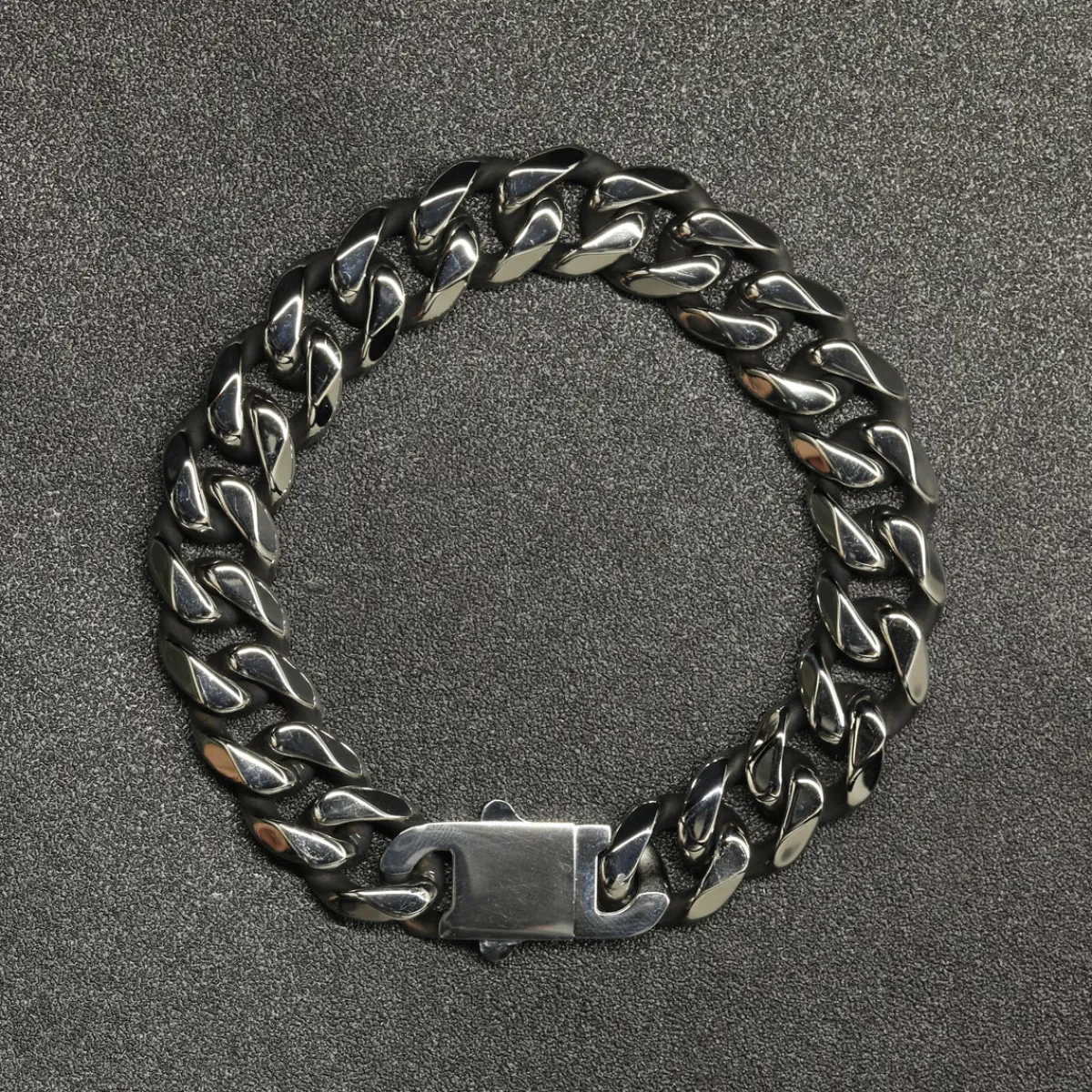 Sale Ember - Teräsranneketju 15mm Ranneketjut|Bikerit