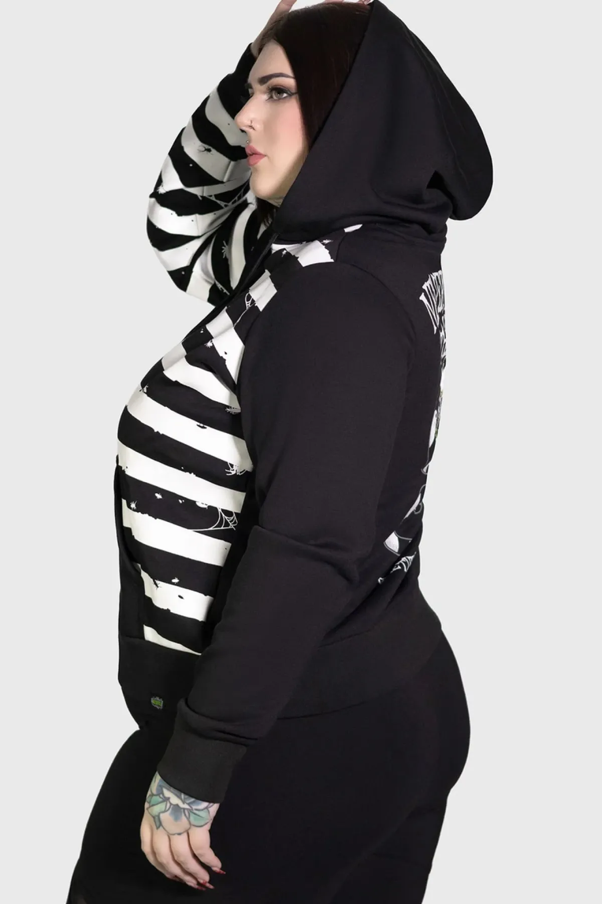 Discount Distressed Stripe - Vetoketjuhuppari Goottikamaa|Vetoketjuhupparit