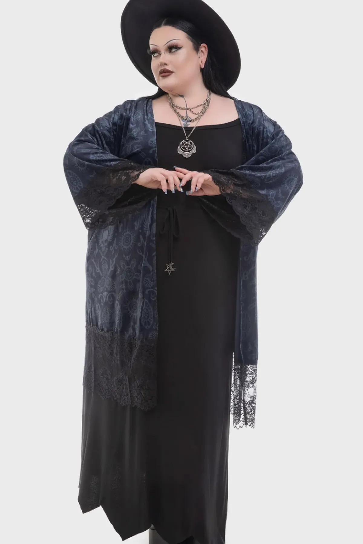 Discount Half Vamp - Kimono Goottikamaa|Pitkähihaiset