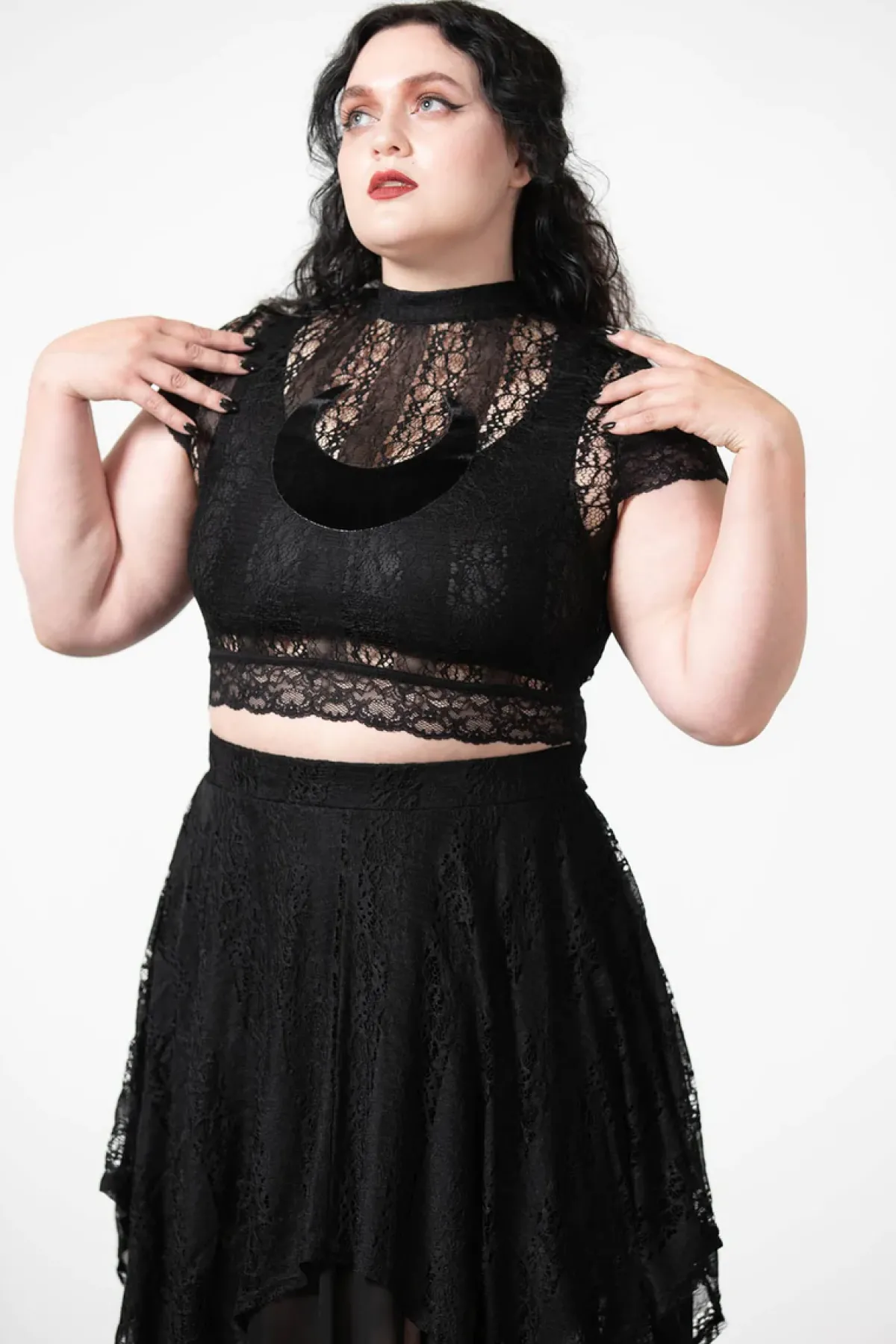 Online Moon Rays Lace - Crop T-paita Goottikamaa|T-Paidat