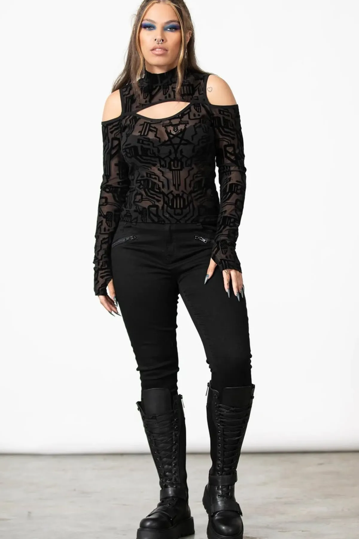 Best Tuned Out Mesh Cold Shoulder Pusero Pitkähihaiset