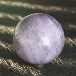 Hot Purple Mica pallo, 4cm Kiviesineet