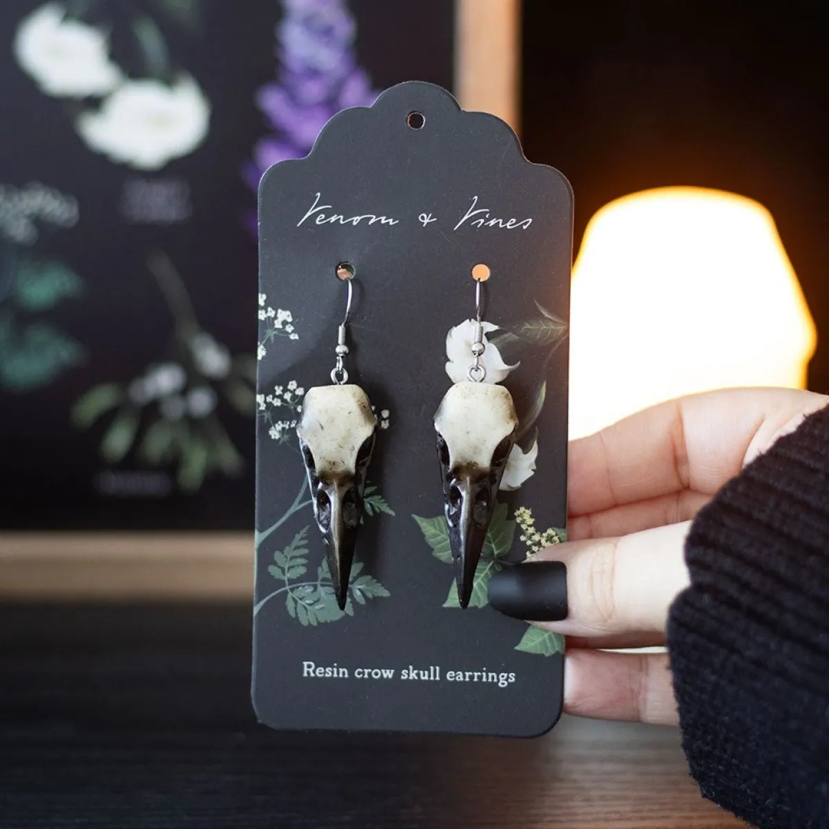 Resin Crow Skull - Korvakorut Korvakorut