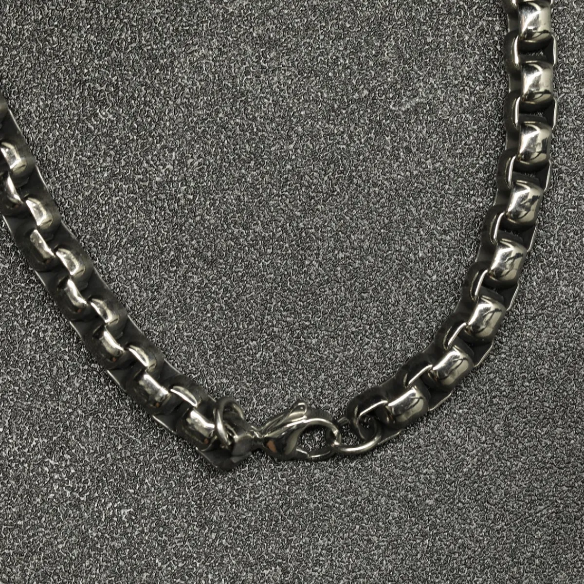 Teräskaulaketju 6 mm, 60cm Kaulaketjut Ja -Nauhat|Bikerit