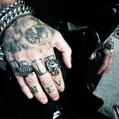 Outlet Terässormus - Ornament Skull Bikerit|Goottikamaa